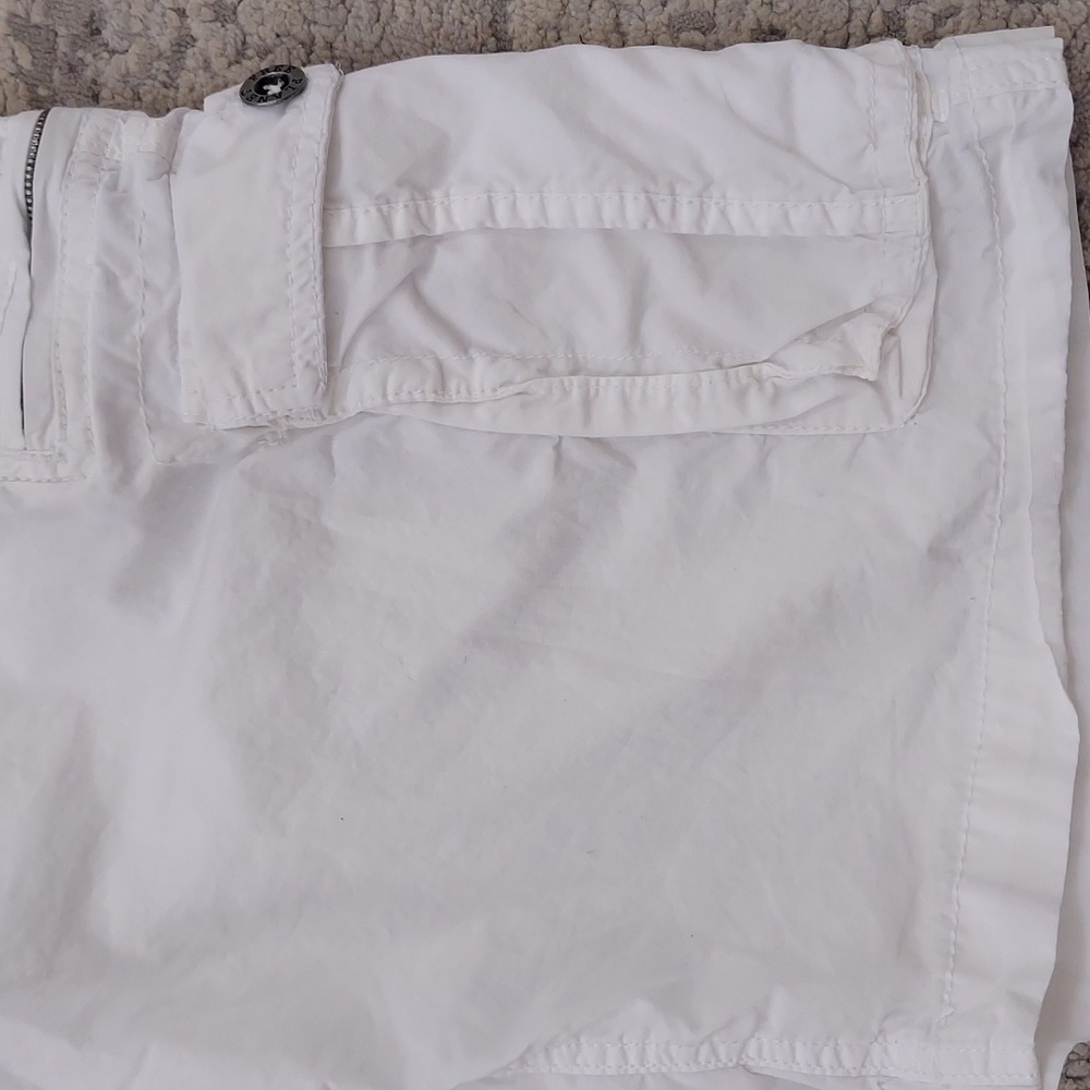 Men's shorts - Picture 3 of 3